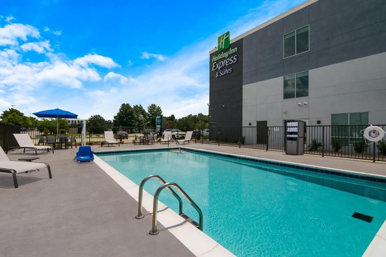 Holiday Inn Express & Suites - Springdale - Fayetteville Area Exteriör bild