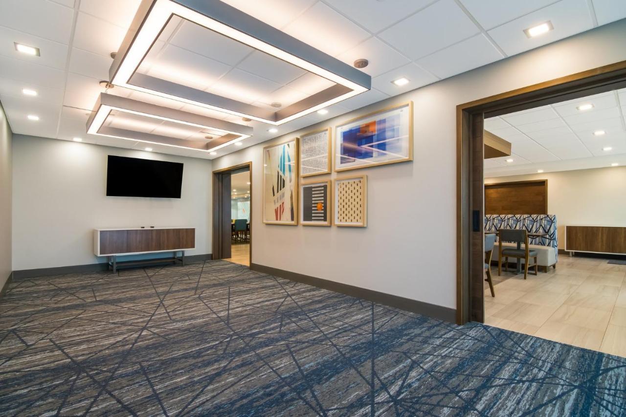 Holiday Inn Express & Suites - Springdale - Fayetteville Area Exteriör bild